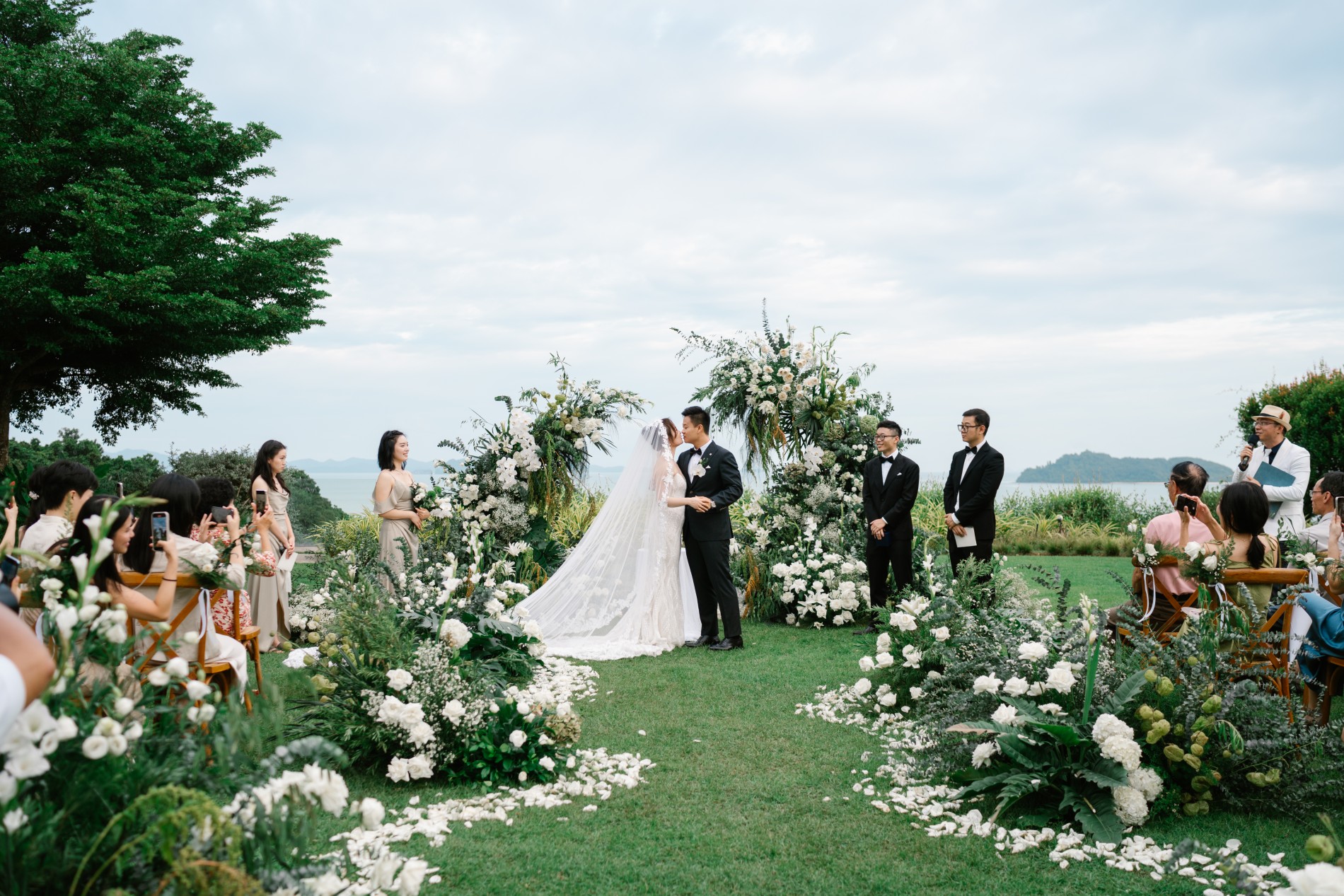 Phuket Wedding Photography & Cinematography Thailand VASANA STUDIO | 57_2