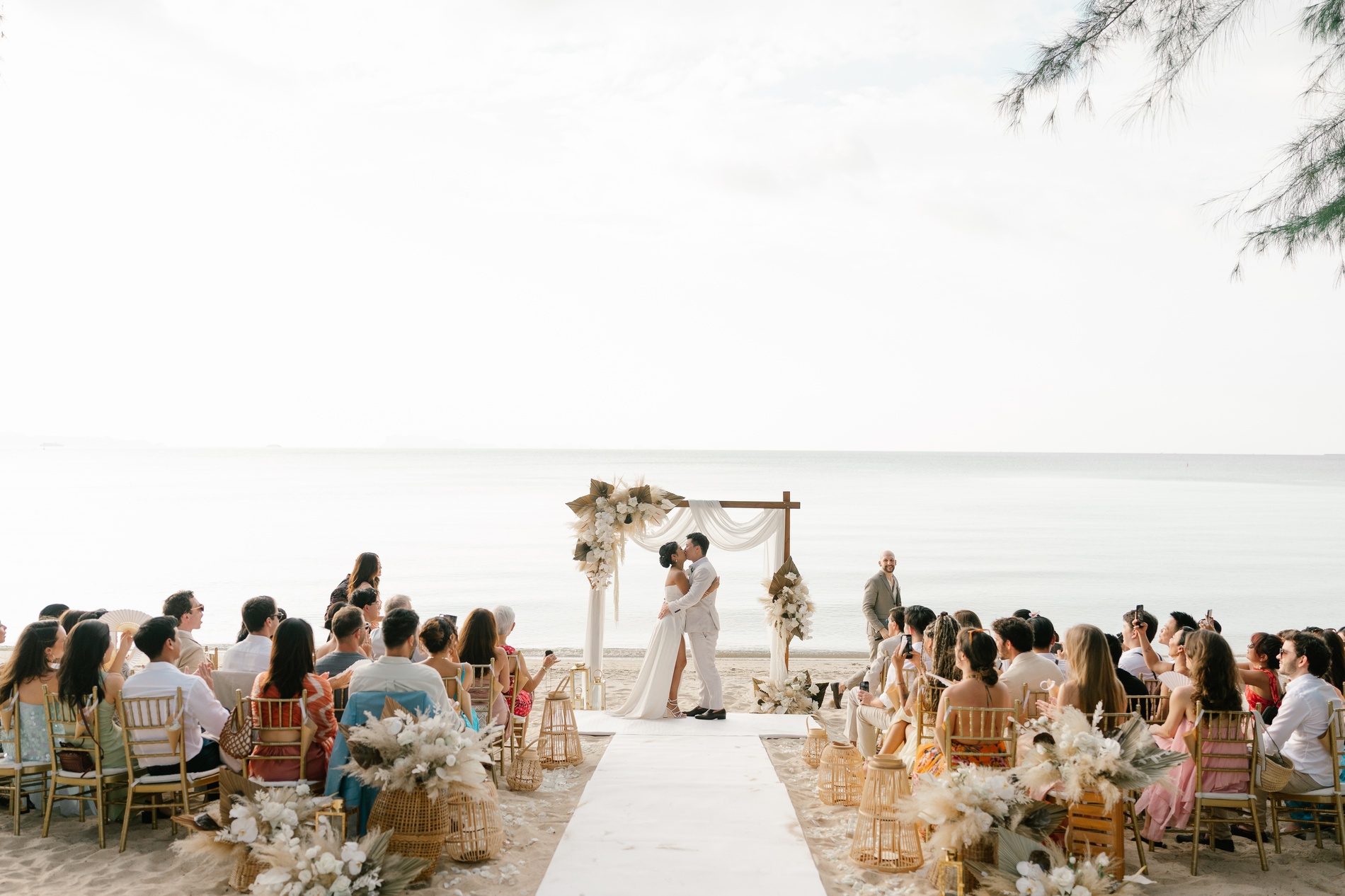 Koh Samui wedding at Ban Suriya - wedding photography by Vasana Studio | 47_2