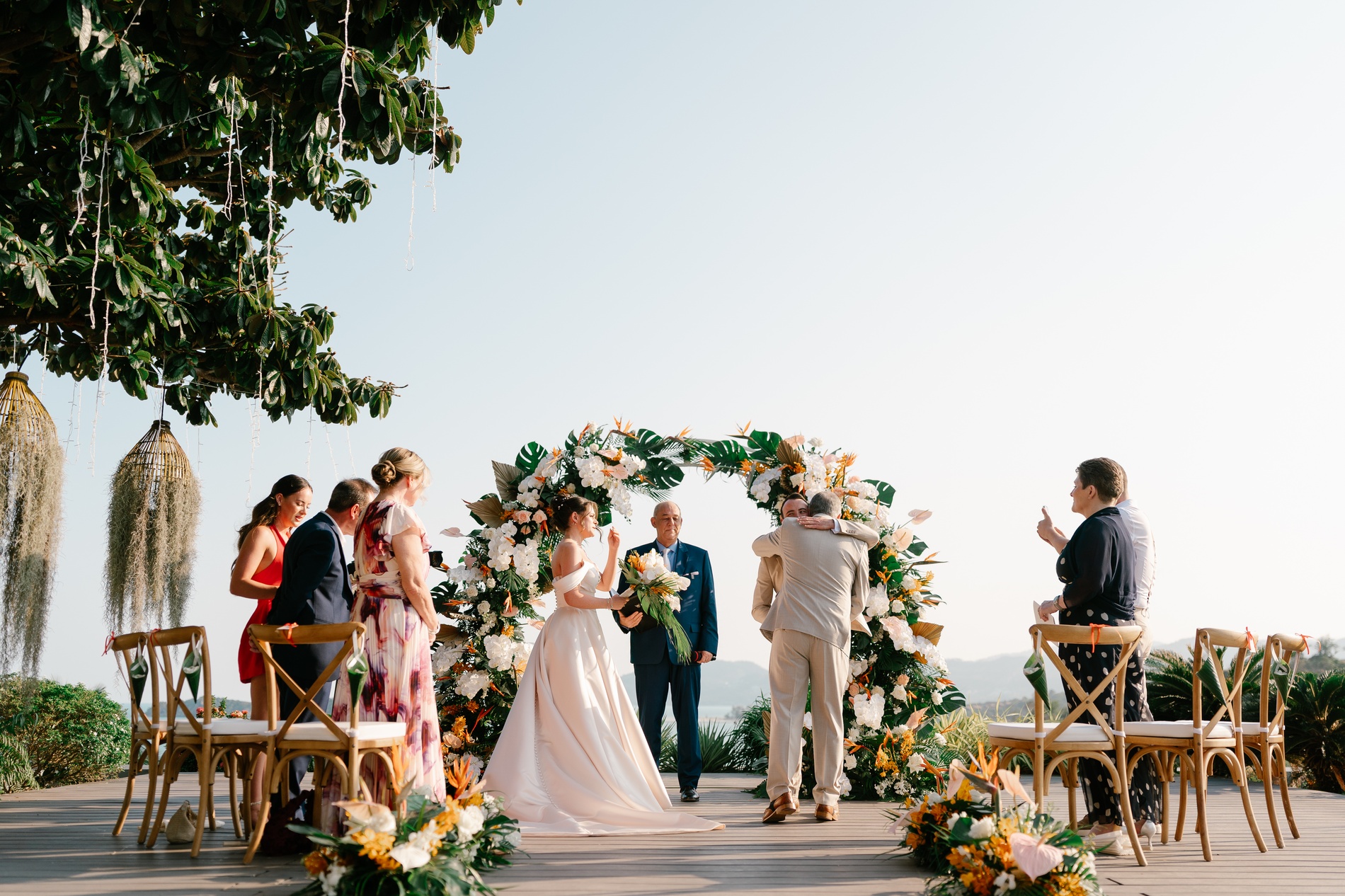 Koh Samui wedding at Samujana Villas - wedding photography by Vasana Studio | 35_2