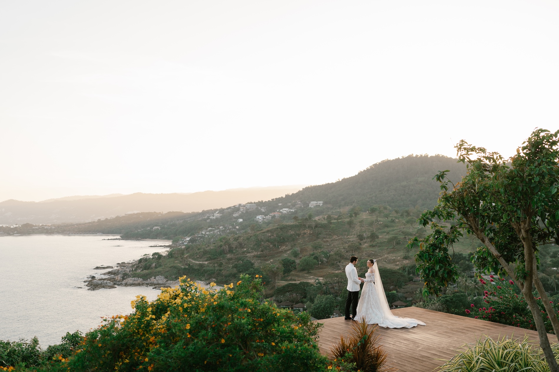 Koh Samui wedding at Samujana Villas - wedding photography by Vasana Studio | 72_2