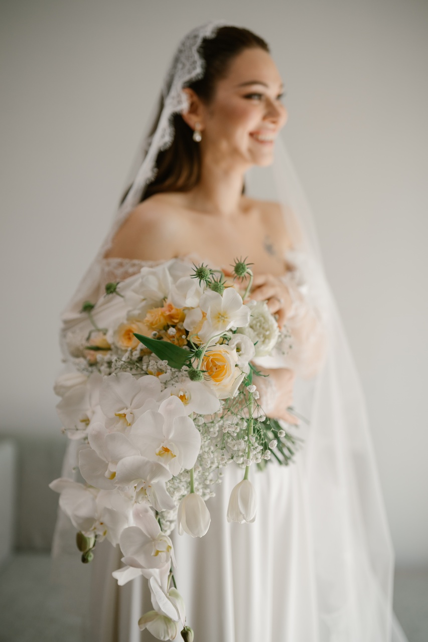 Phuket wedding at Phuket Marriott Resort & Spa, Merlin Beach Thailand - wedding photography by Vasana Studio | 13_2
