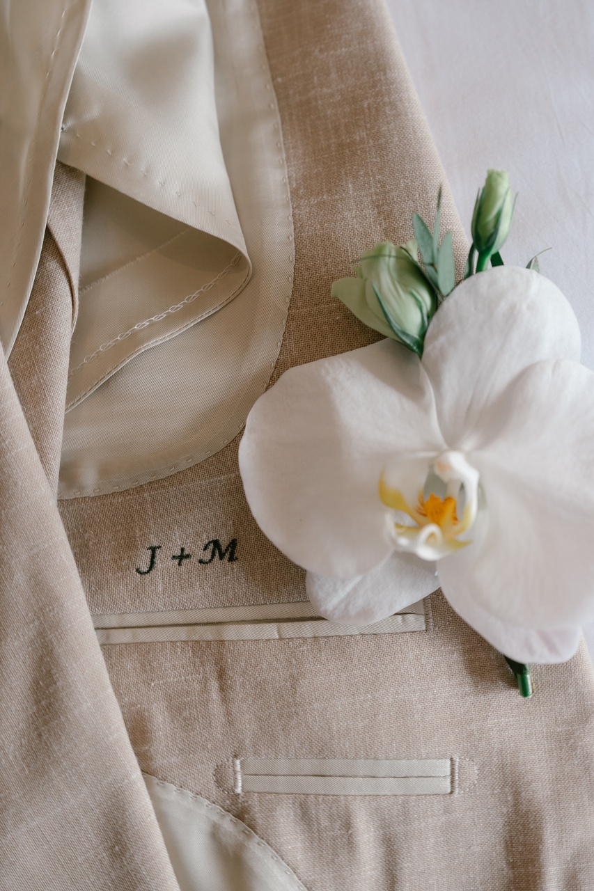 Phuket wedding at Phuket Marriott Resort & Spa, Merlin Beach Thailand - wedding photography by Vasana Studio | 18_3