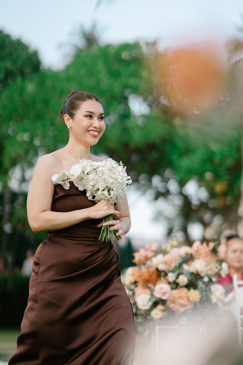 Phuket wedding at Phuket Marriott Resort & Spa, Merlin Beach Thailand - wedding photography by Vasana Studio | 24_2