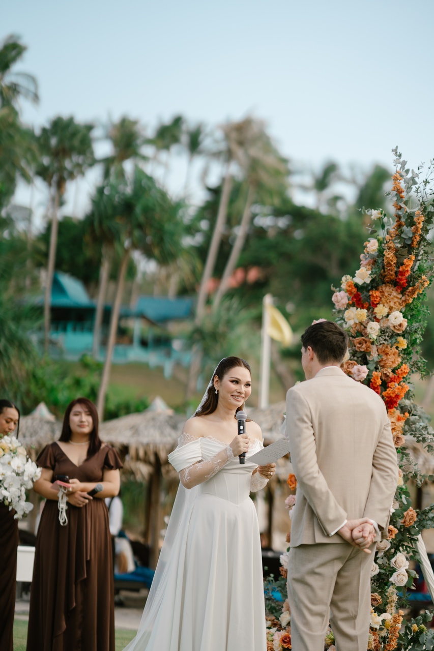 Phuket wedding at Phuket Marriott Resort & Spa, Merlin Beach Thailand - wedding photography by Vasana Studio | 36_2