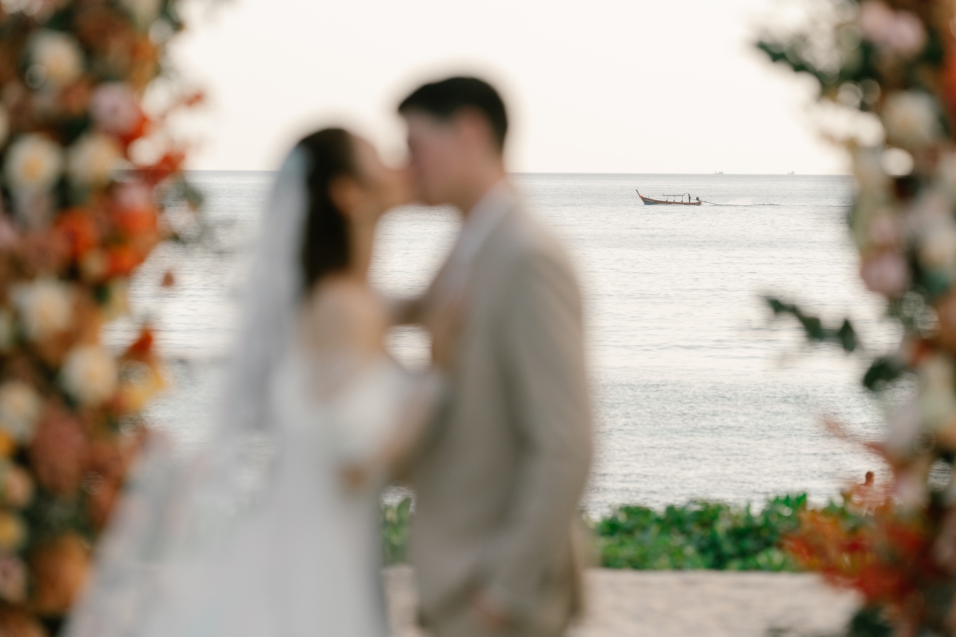 Phuket wedding at Phuket Marriott Resort & Spa, Merlin Beach Thailand - wedding photography by Vasana Studio | 51_1
