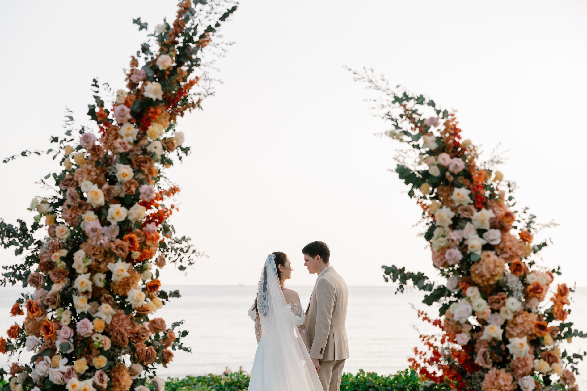 Phuket wedding at Phuket Marriott Resort & Spa, Merlin Beach Thailand - wedding photography by Vasana Studio | 52_2