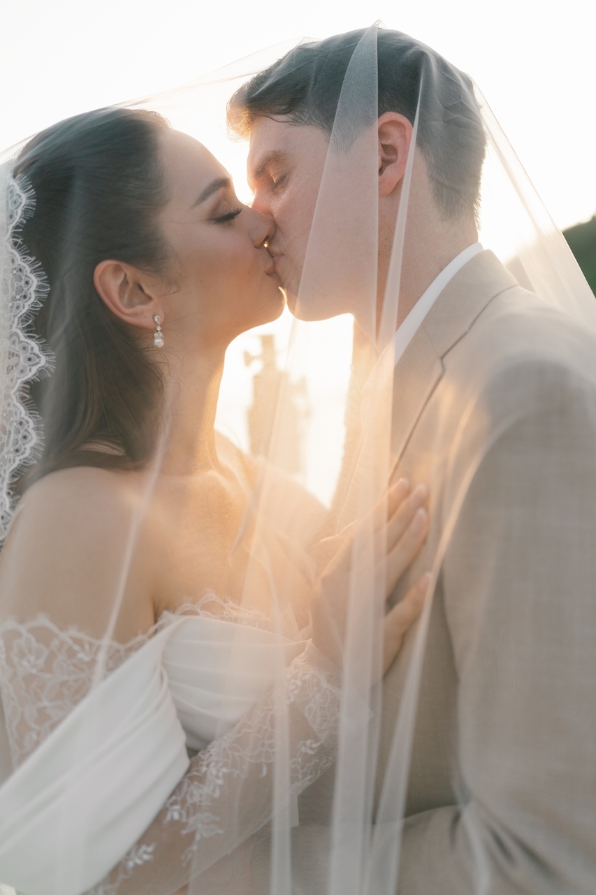 Phuket wedding at Phuket Marriott Resort & Spa, Merlin Beach Thailand - wedding photography by Vasana Studio | 55_2