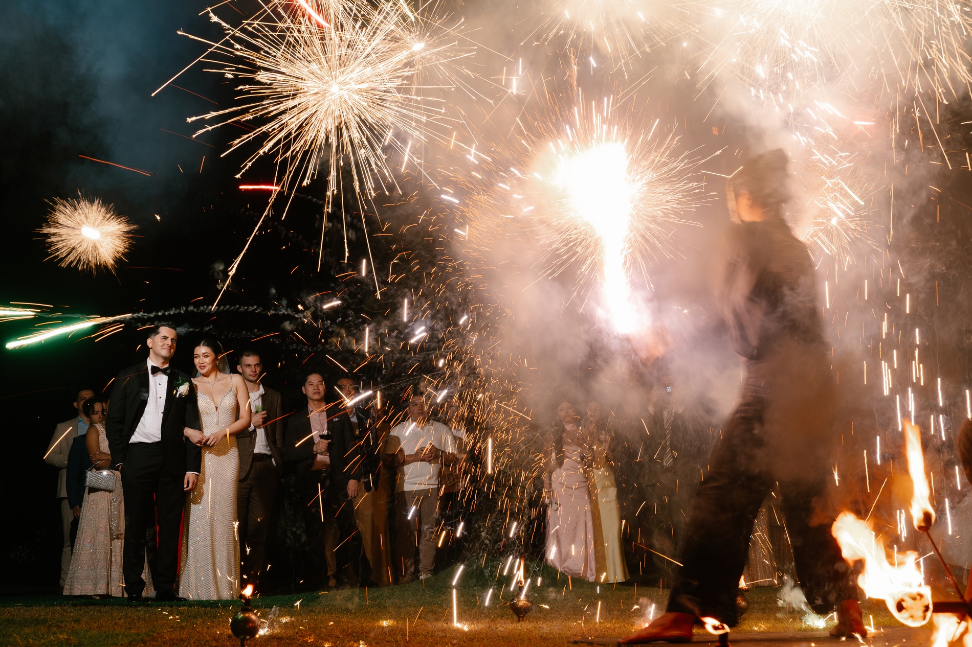 Phuket wedding at Rosewood - wedding photography by Vasana Studio | 103_2