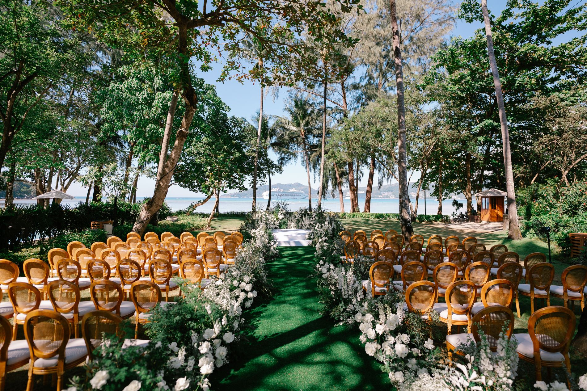 Phuket wedding at Rosewood - wedding photography by Vasana Studio | 15_1