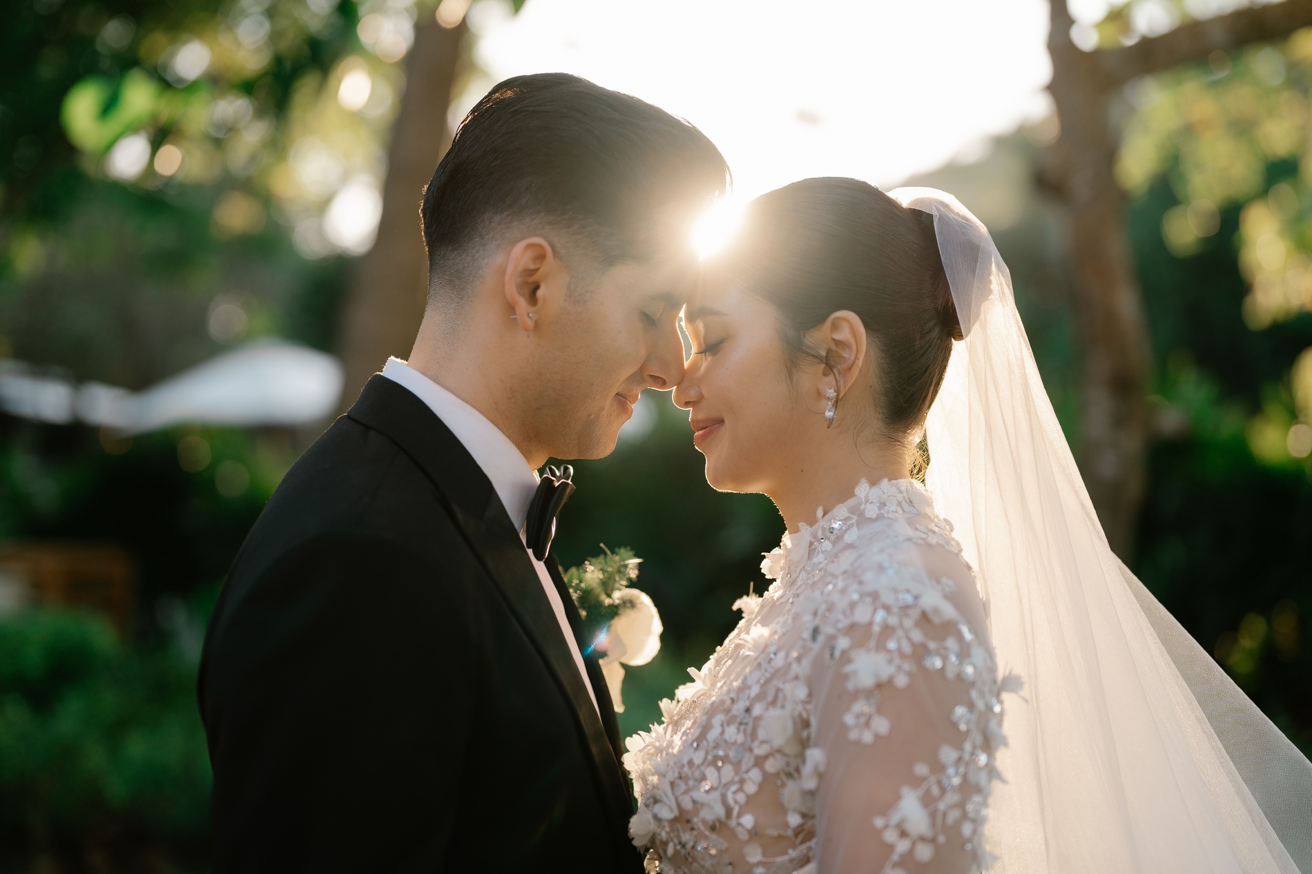 Phuket wedding at Rosewood - wedding photography by Vasana Studio | 68_2