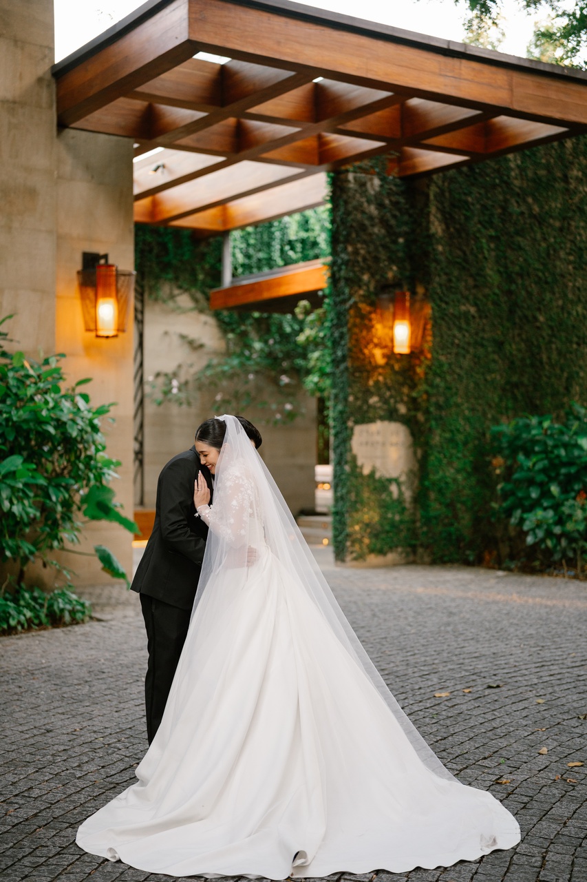 Phuket wedding at Rosewood - wedding photography by Vasana Studio | 72_3