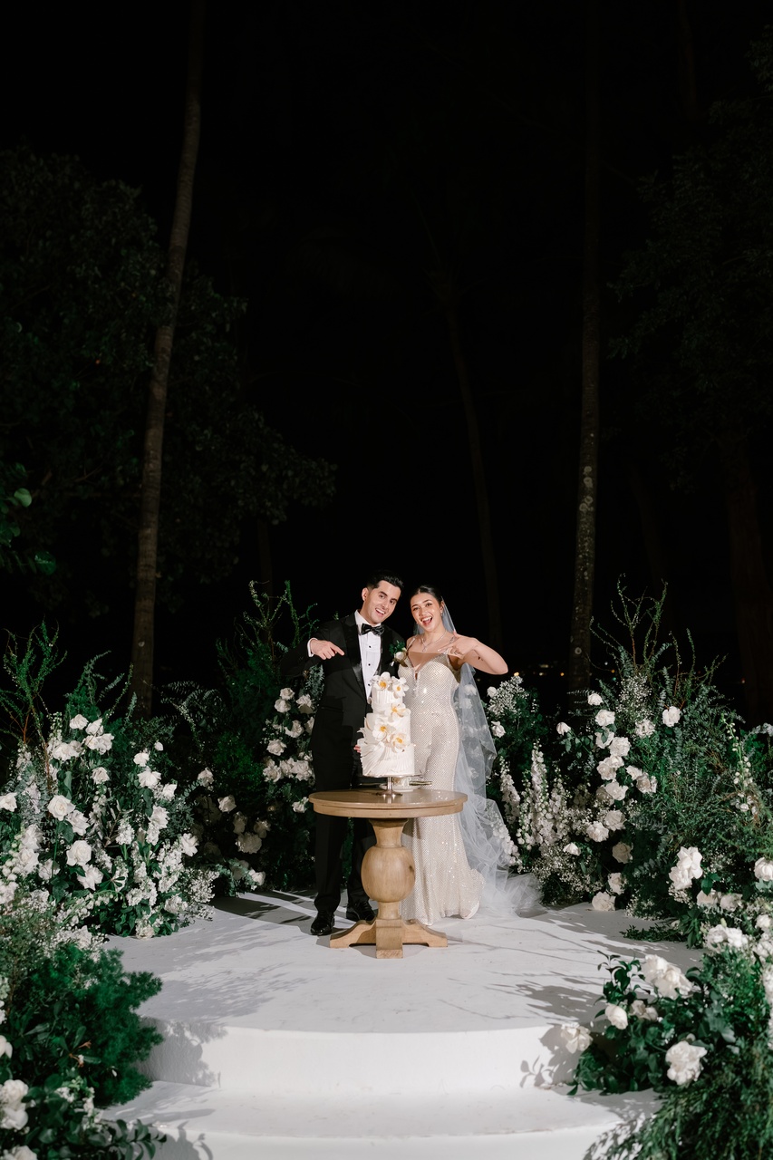 Phuket wedding at Rosewood - wedding photography by Vasana Studio | 97_3