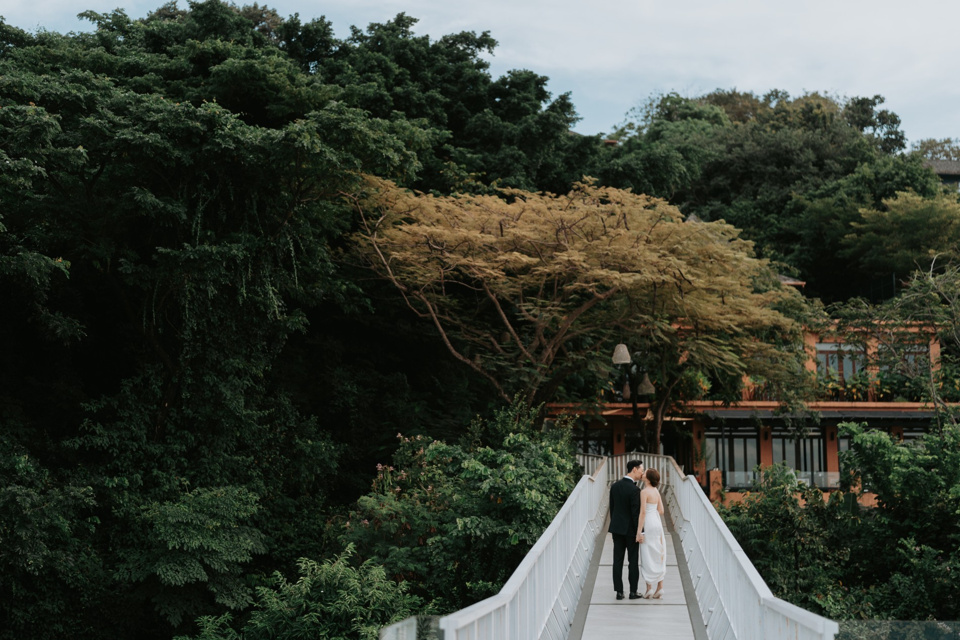 Phuket wedding at Sri Panwa - wedding photography by Vasana Studio | 7_2
