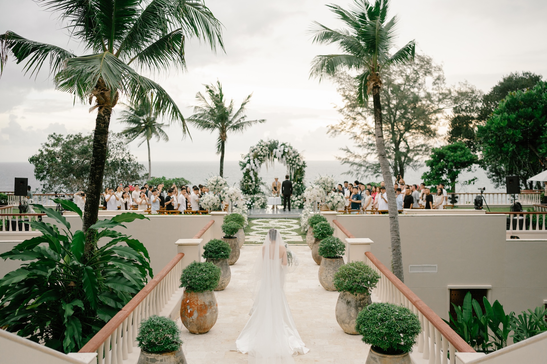 Phuket wedding at Trisara - wedding photography by Vasana Studio | 37_1