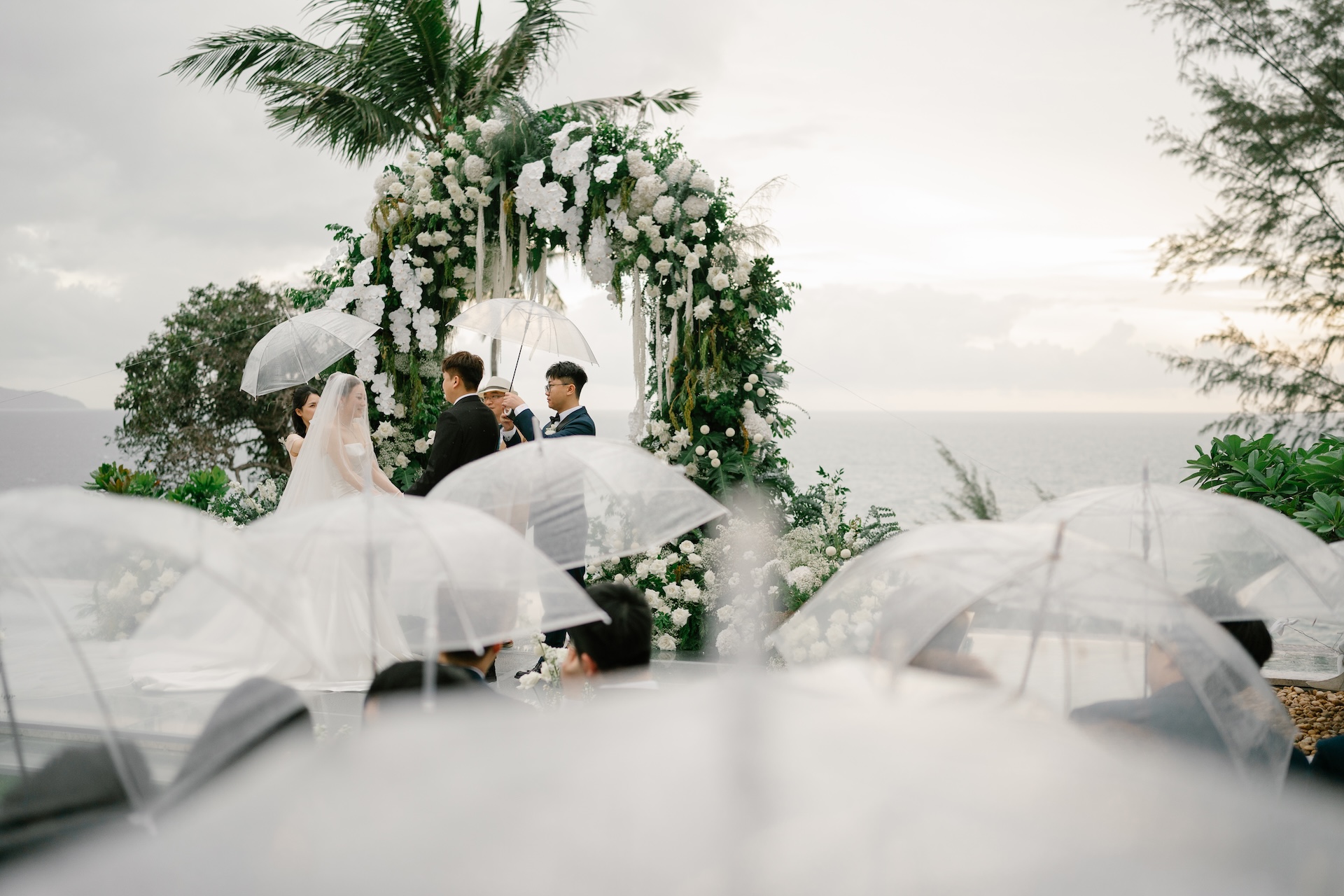 Phuket wedding at Trisara - wedding photography by Vasana Studio | 39_2