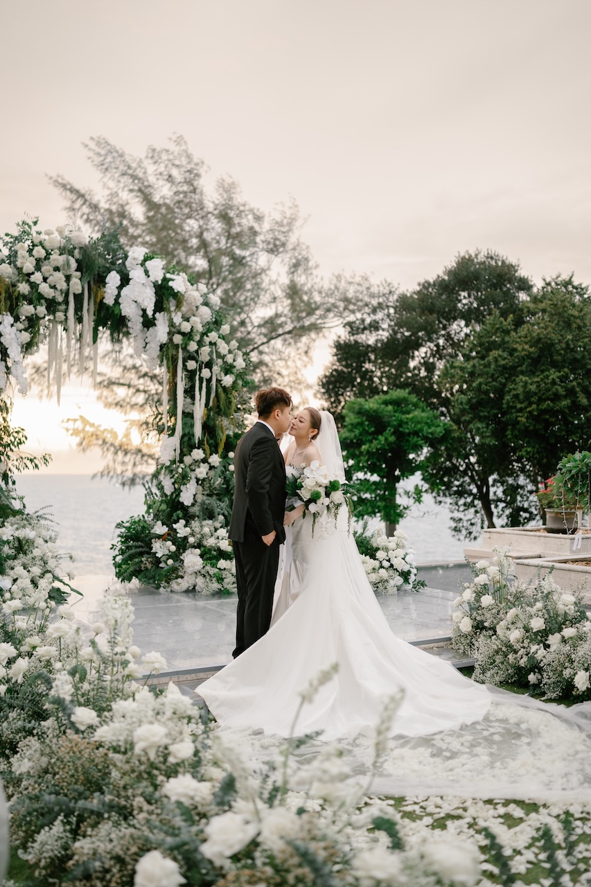 Phuket wedding at Trisara - wedding photography by Vasana Studio | 57_3