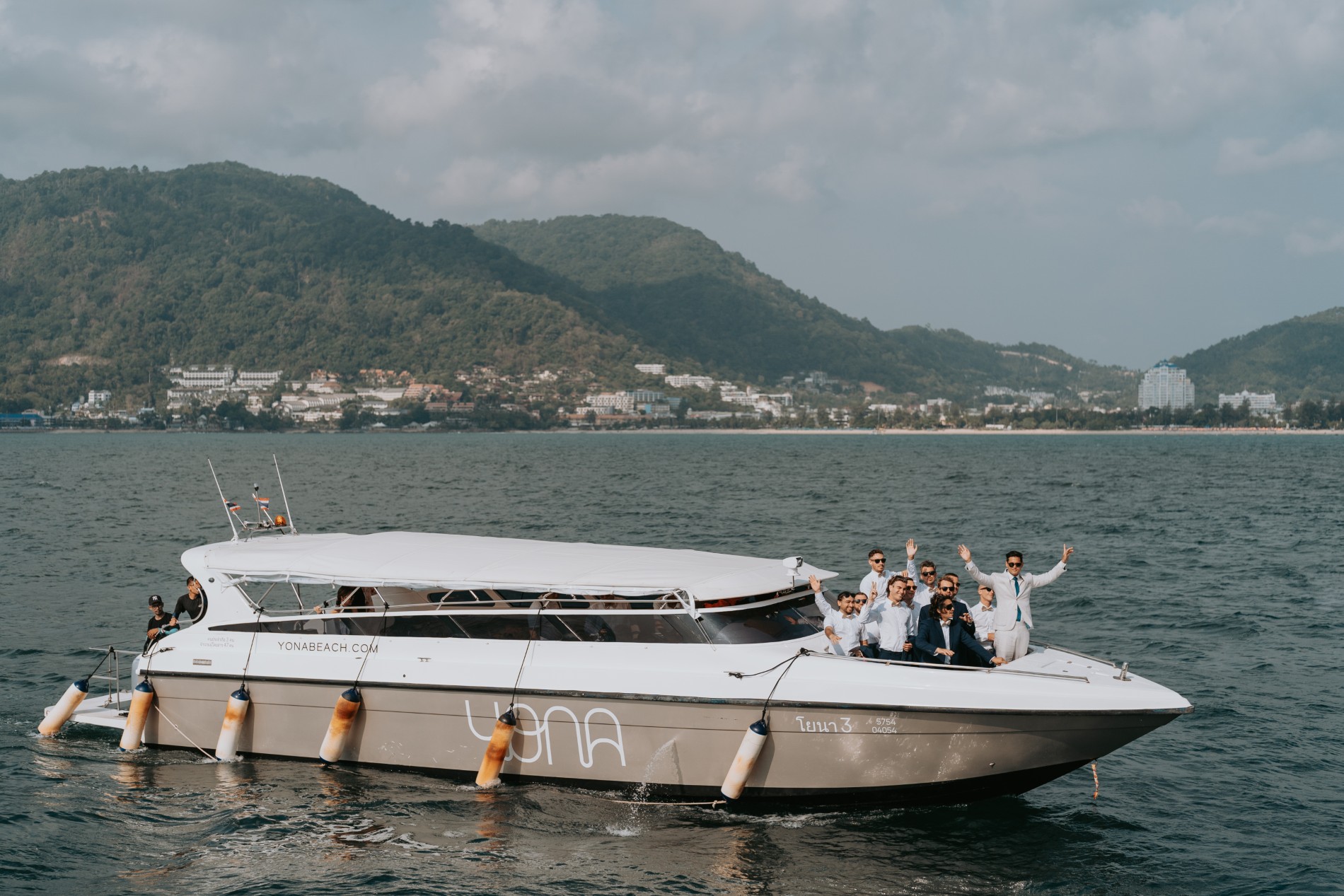 Phuket wedding at Yona - wedding photography by Vasana Studio | 22_2